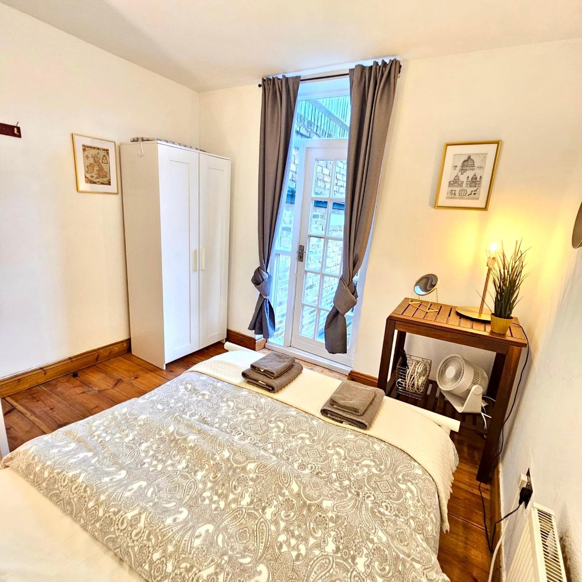 Lovely 1 Bed Apartment 2 Min To Station London Eksteriør bilde